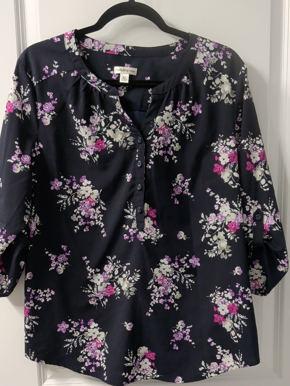 Croft & Barrow Navy Floral Henley Blouse - Purple & White Floral